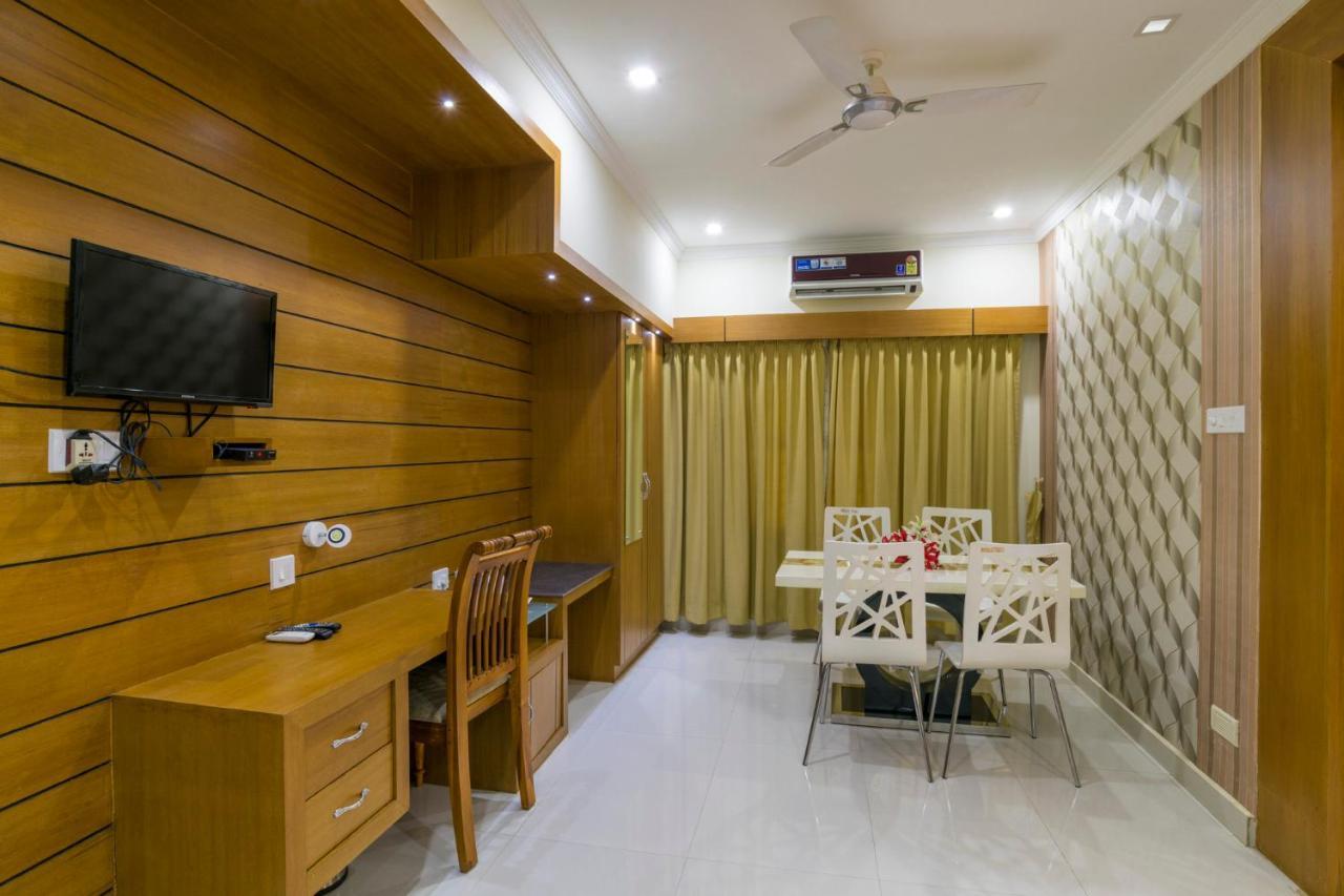 فندق Sree Gokulam Residency Thrissur المظهر الخارجي الصورة